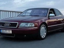 Rot Gebraucht 1999 Audi A8 Limousine | 5.999 € (Etwas zu teuer)