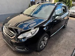Schwarz Gebraucht 2014 Peugeot 2008 Allure SUV | 6.950 € (Fairer Preis)