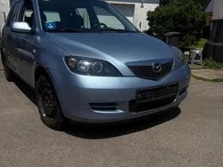 Blau Gebraucht 2006 Mazda 2 Active Kleinwagen | 1.000 € (Superpreis)