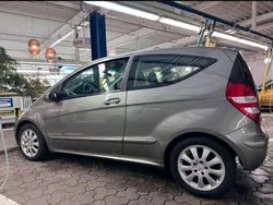 Braun Gebraucht 2006 Mercedes 200 Elegance Coupé | 2.750 € (Superpreis)