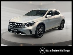Iridiumsilber metallic Gebraucht 2019 Mercedes GLA220 Urban SUV | 22.879 € (Fairer Preis)