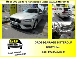 Silber Gebraucht 2021 Volvo V60 Momentum Kombi | 23.490 € (Guter Preis)