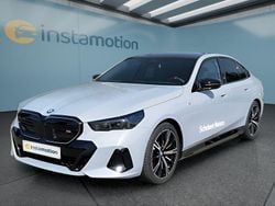 Grau Neu 2025 BMW i5 Limousine | 81.649 € (Teuer)