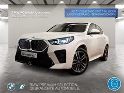 Weiß Gebraucht 2024 BMW iX2 M Sport SUV | 48.960 € (Etwas zu teuer)