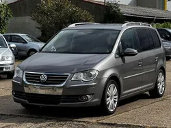 Schwarz Gebraucht 2009 VW Touran Conceptline Van / Kleinbus | 4.999 € (Teuer)