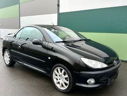 Schwarz Gebraucht 2002 Peugeot 206 CC Cabrio | 1.299 € (Etwas zu teuer)