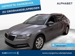 Graphit grau Gebraucht 2022 Skoda Superb Active Kombi | 17.997 € (Fairer Preis)