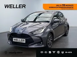 Grau Gebraucht 2023 Toyota Yaris Hybrid Team Kleinwagen | 20.990 € (Fairer Preis)