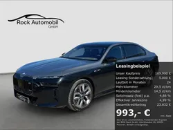 Black sapphire metallic Gebraucht 2023 BMW i7 M Sport Limousine | 159.990 €