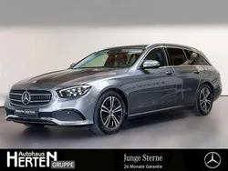 Lack selenitgrau Gebraucht 2022 Mercedes E220 Avantgarde Kombi | 40.490 € (Etwas zu teuer)