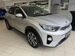 Silber Gebraucht 2018 Kia Stonic Spirit SUV | 14.490 € (Fairer Preis)