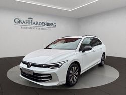 Weiß Gebraucht 2024 VW Golf VIII Goal Kombi | 26.555 € (Superpreis)