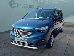 Blau Gebraucht 2021 Opel Combo Life Ultimate Van / Kleinbus | 25.740 € (Fairer Preis)