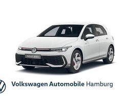 Weiß Neu 2025 VW Golf VIII GTI Limousine | 47.000 € (Etwas zu teuer)