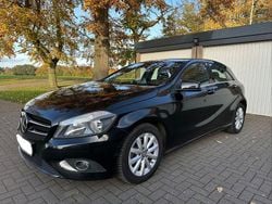 Schwarz Gebraucht 2012 Mercedes A180 Edition Limousine | 7.499 € (Superpreis)