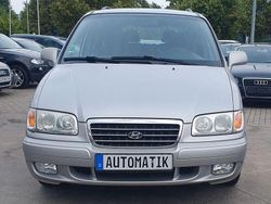 Silber Gebraucht 2003 Hyundai Trajet GLS Van / Kleinbus | 3.990 €