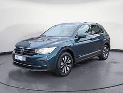 Nightshade blue metallic Gebraucht 2024 VW Tiguan Life SUV | 29.390 € (Superpreis)