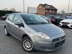 Colore esterno (grigio impecca Gebraucht 2009 Fiat Grande Punto Dynamic Kleinwagen | 2.100 € (Guter Preis)