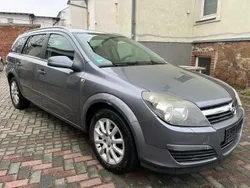 Grau Gebraucht 2005 Opel Astra Elegance Kombi | 1.399 € (Guter Preis)