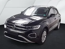 Deep black perleffekt Gebraucht 2024 VW T-Roc Style SUV | 27.330 € (Guter Preis)