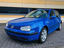 Blau Gebraucht 2001 VW Golf IV Kleinwagen | 2.749 € (Teuer)