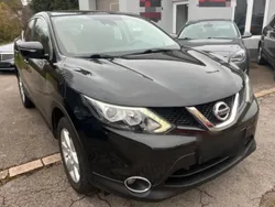 Schwarz Gebraucht 2014 Nissan Qashqai SUV | 13.999 €