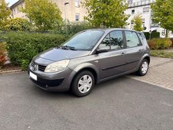 Grau Gebraucht 2004 Renault Mégane GrandTour Kombi | 1.400 € (Fairer Preis)