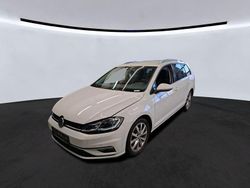 Weiß Gebraucht 2020 VW Golf VII Highline Kombi | 18.990 € (Fairer Preis)
