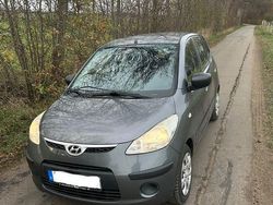 Grau Gebraucht 2008 Hyundai i10 Kleinwagen | 2.500 € (Fairer Preis)