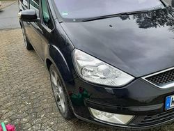 Schwarz Gebraucht 2010 Ford Galaxy Titanium Van / Kleinbus | 5.450 € (Fairer Preis)