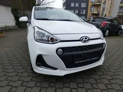 Polar white / sol Gebraucht 2019 Hyundai i10 Style Kleinwagen | 9.200 € (Fairer Preis)