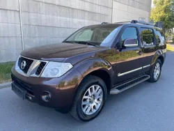 Braun Gebraucht 2012 Nissan Pathfinder SUV | 9.999 € (Guter Preis)