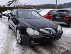 Schwarz Gebraucht 2002 Mercedes C180 Coupé | 1.800 € (Teuer)