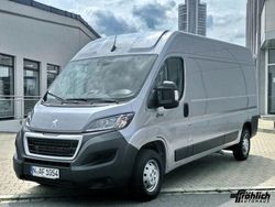 Grau Gebraucht 2024 Peugeot Boxer S Van | 31.849 € (Teuer)