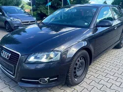 Braun Gebraucht 2012 Audi A3 Attraction Limousine | 3.500 € (Superpreis)