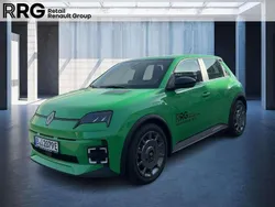 Pop green! (grün) Gebraucht 2025 Renault R5 Evolution Kleinwagen | 25.990 € (Guter Preis)