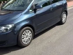 Blau Gebraucht 2009 VW Golf Plus Cross Van / Kleinbus | 6.800 € (Etwas zu teuer)