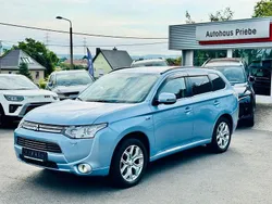 Silber Gebraucht 2014 Mitsubishi Outlander P-HEV Intro Edition SUV | 8.990 € (Guter Preis)