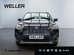 Tiefschwarz metallic Gebraucht 2024 Toyota RAV4 Hybrid Team SUV | 42.990 € (Fairer Preis)