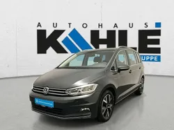 Uranograu Gebraucht 2021 VW Touran Highline Van / Kleinbus | 27.490 € (Guter Preis)