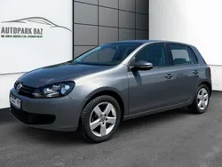 Grau Gebraucht 2010 VW Golf VI Comfortline Limousine | 8.999 € (Etwas zu teuer)
