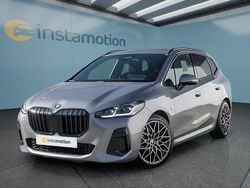 Grau Gebraucht 2023 BMW 220 Active Tourer Van / Kleinbus | 29.999 € (Fairer Preis)