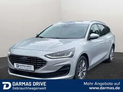 Polarsilber metallic Gebraucht 2023 Ford Focus Titanium X Kombi | 16.990 € (Superpreis)