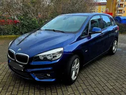 Blau Gebraucht 2016 BMW 218 Gran Tourer Sport Line Van / Kleinbus | 14.000 € (Guter Preis)