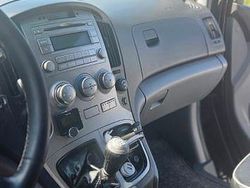 Schwarz Gebraucht 2011 Hyundai H-1 Van / Kleinbus | 7.000 € (Superpreis)