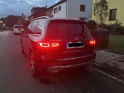 Schwarz Gebraucht 2020 Mercedes GLB200 Progressive SUV | 34.000 € (Fairer Preis)