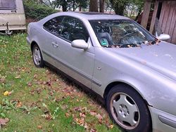 Silber Gebraucht 1999 Mercedes CLK230 Coupé | 699 € (Superpreis)