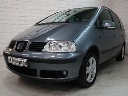 Grau Gebraucht 2010 Seat Alhambra Sport Van / Kleinbus | 4.490 € (Etwas zu teuer)