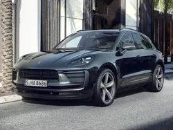 Schwarz Gebraucht 2024 Porsche Macan SUV | 79.990 € (Etwas zu teuer)