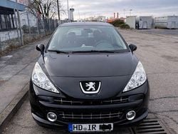 Schwarz Gebraucht 2009 Peugeot 207 CC Sport Cabrio | 3.499 € (Fairer Preis)